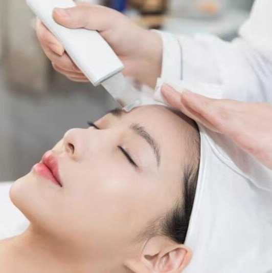 給臉「刷酸」，真的不是毀容嗎？