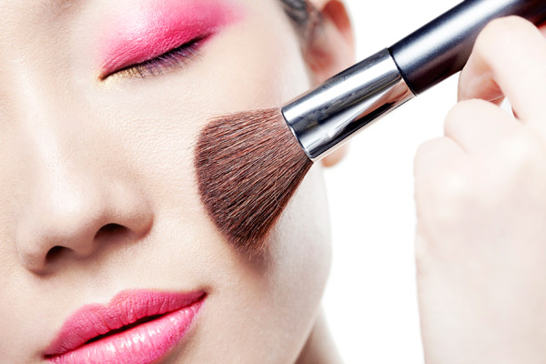 春天一到皮膚就“鬧脾氣”？DR.JY來救場！